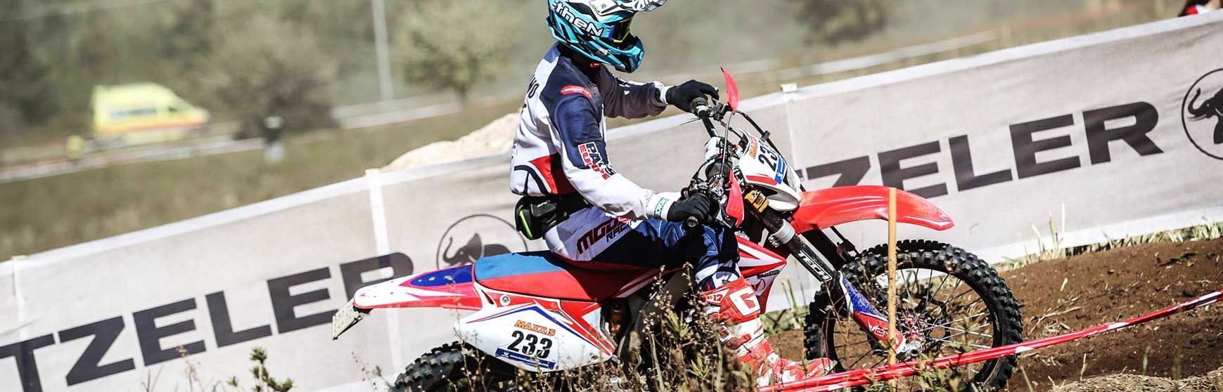 SPETTACOLARE ESORDIO VINCENTE PER LA VENT 50 RACING E DANIELE DEL BONO